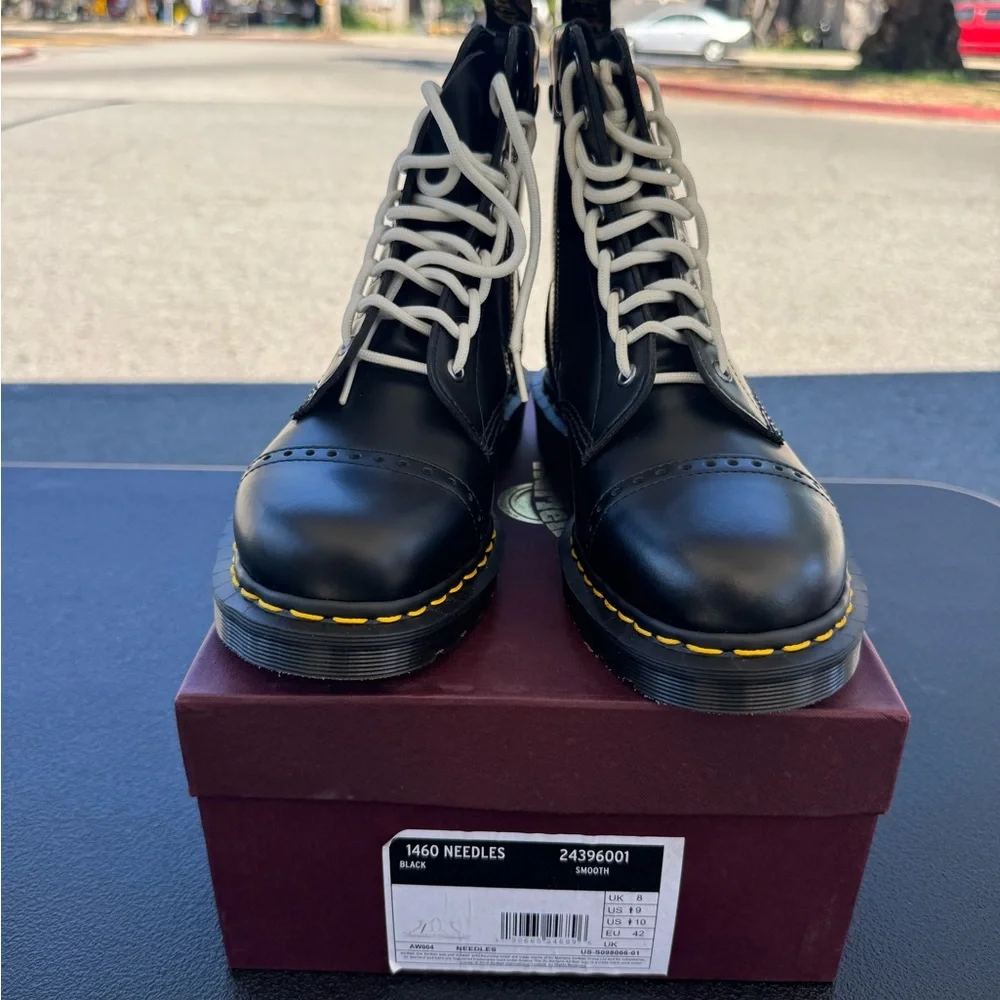 Dr. Martens 1460 NEEDLES MADE IN ENGLAND 9Mens - Picture 3 of 7